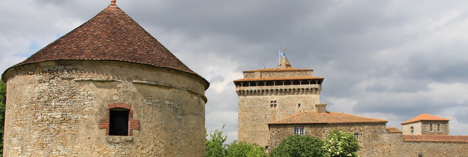 Bazoges, donjon et pigeonnier Vendée 