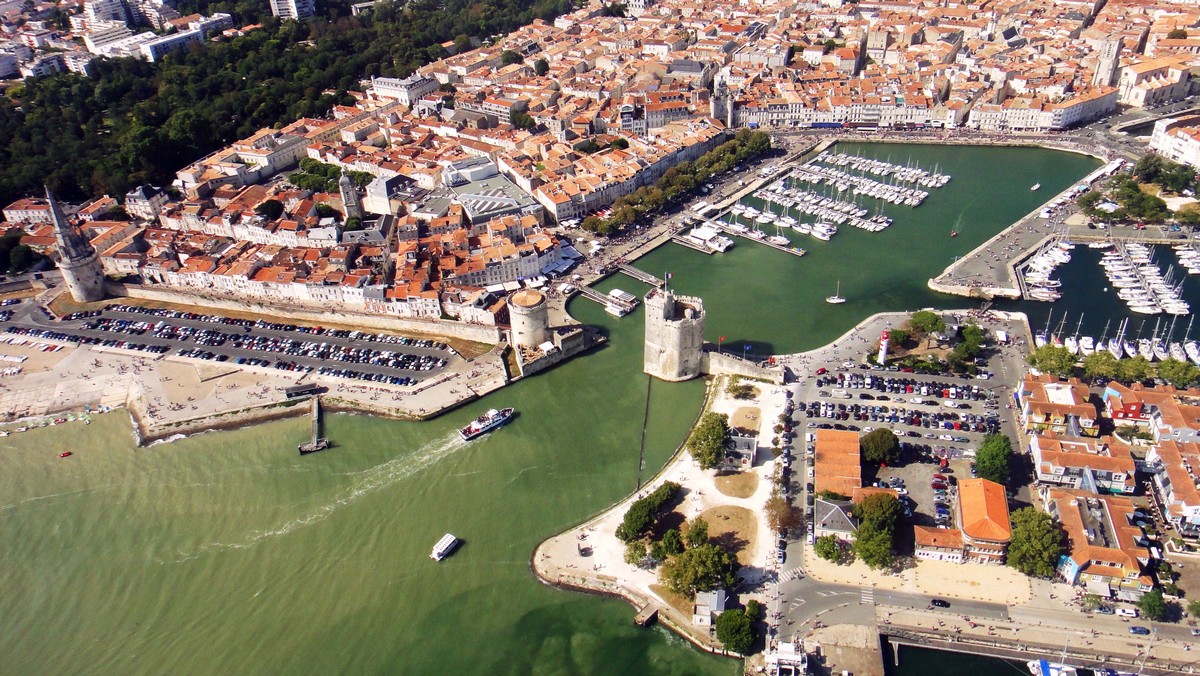 La Rochelle only 31 miles from th gite de la Gravée - Gite Vendée