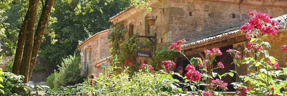 Village-18ème-Puy-du-Fou