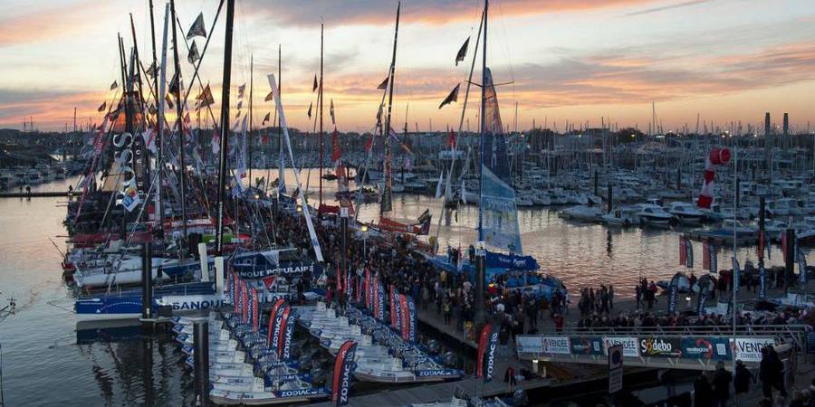 Ponton du Vendée Globe aux Sables d'Olonne