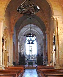 Nef de l'église de Saint Michel le Cloucq